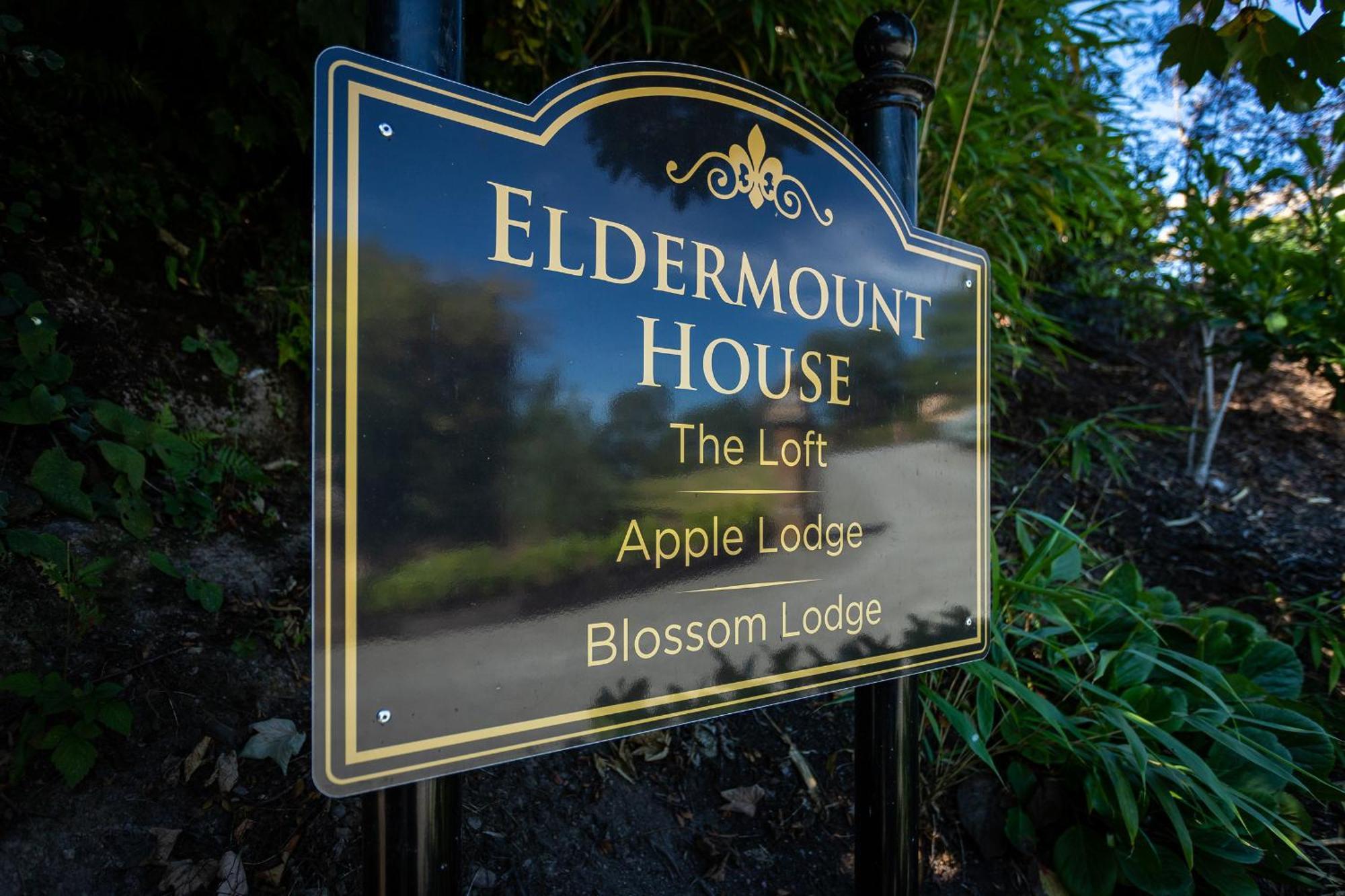 The Loft, Apple Lodge & Blossom Lodge Macroom Exteriör bild